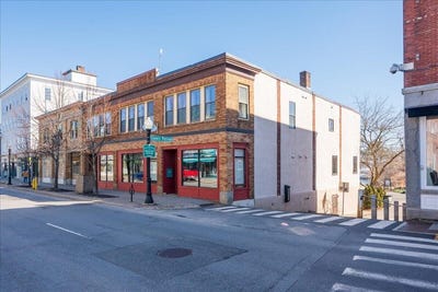 /international/us/453-main-street-rockland-me-110107400214/