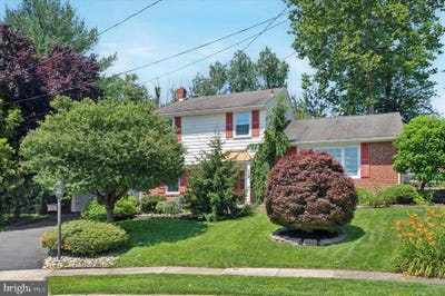 /international/us/4946-james-place-brookhaven-pa-110100313134/