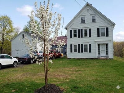 /international/us/344-main-street-lincoln-me-110105934343/