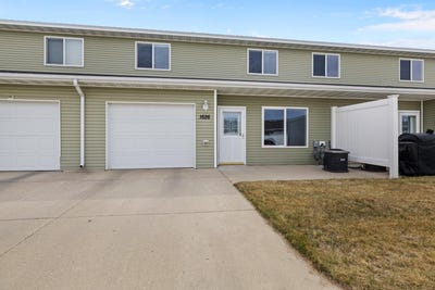 /international/us/1626-se-35th-ave-minot-nd-110107956640/