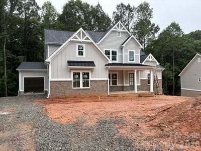 /international/us/179-chaska-loop-troutman-nc-110108383441/