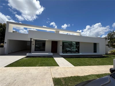 /international/us/1704-crisantemo-san-juan-pr-110107353487/