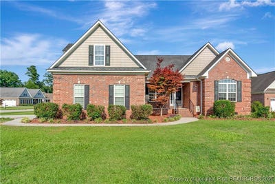 /international/us/101-cydney-street-lumberton-nc-110100768525/?lang=zh-tw