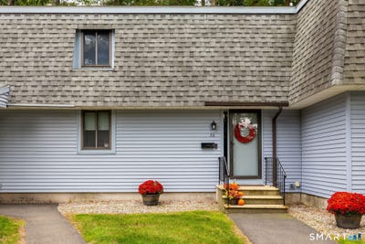 /international/us/36-northampton-lane-plainville-ct-110120086414/