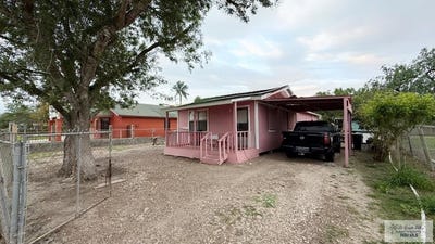 /international/us/2404-jeffery-ave-brownsville-tx-110107540831/