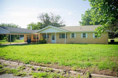 /international/us/173-george-scott-cross-plains-tx-110100048812/