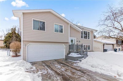 /international/us/868-olive-street-lino-lakes-mn-110105521441/