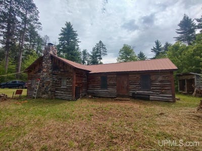 /international/us/184-marten-lake-road-iron-river-mi-110108747381/