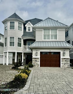/international/us/79-pershing-boulevard-lavallette-nj-110107485831/