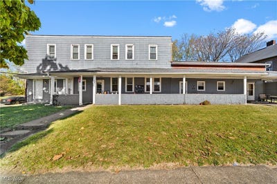 /international/us/2851-oakwood-avenue-lorain-oh-110103240213/