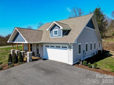 /international/us/35-cider-hill-lane-hendersonville-nc-110106954971/