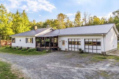 /international/us/1380-kirkland-road-old-town-me-110102101779/