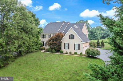 /international/us/154-forest-drive-kennett-square-pa-110119424730/