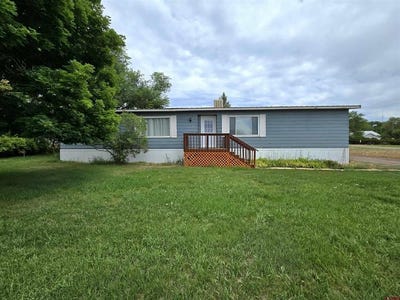 /international/us/509-n-pine-street-dove-creek-co-110101093725/