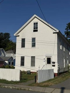 /international/us/109-central-street-brattleboro-vt-110101252740/