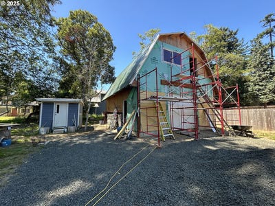 /international/us/2260-ash-st-north-bend-or-110100882000/