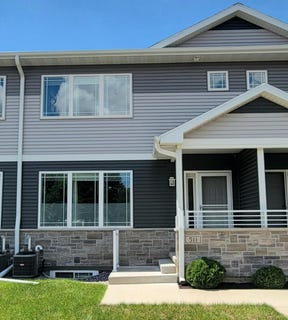 /international/us/511-madison-street-sauk-city-wi-110108999535/