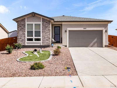 /international/us/2207-sunrise-ln-pueblo-co-110108469141/