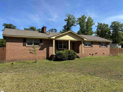 /international/us/308-n-adair-street-clinton-sc-110107860339/