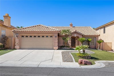 /international/us/9803-frosty-canyon-court-las-vegas-nv-110120488473/