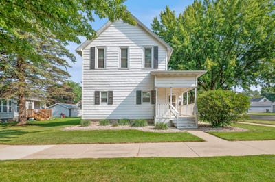 /international/us/400-w-6th-street-kaukauna-wi-110101305221/