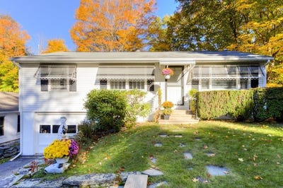 /international/us/19-joppa-rd-worcester-ma-110120714621/
