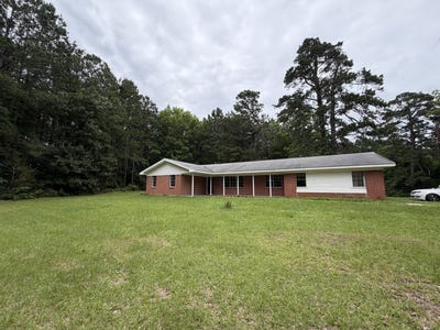 /international/us/3536-highway-84-mansfield-la-110108385355/