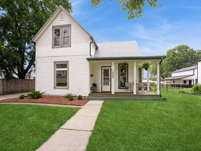 /international/us/1004-e-salem-avenue-indianola-ia-110101090271/