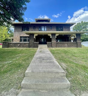 /international/us/110-e-harrison-street-martinsville-in-110101937776/