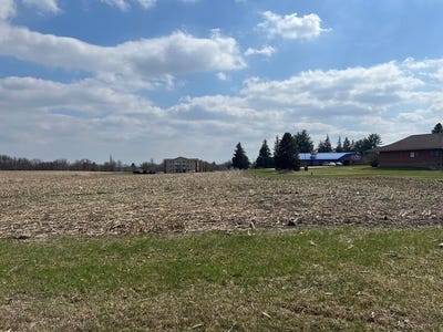 /international/us/1527-28th-avenue-fort-dodge-ia-110098645527/