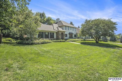 /international/us/6731-davenport-street-omaha-ne-110100928566/?lang=en