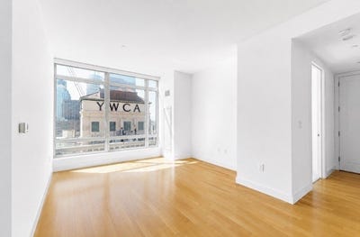 /international/us/400-stuart-18g-boston-ma-110108303981/