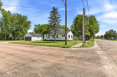 /international/us/340-13th-street-n-wisconsin-rapids-wi-110108858279/