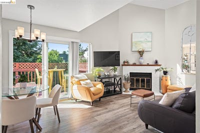 /international/us/3687-maple-ave-oakland-ca-110107433038/