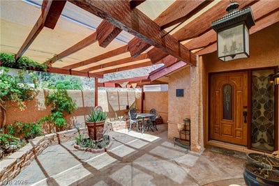 /international/us/845-robinson-lane-boulder-city-nv-110108017964/
