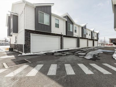 /international/us/226-s-600-w-logan-ut-110105977932/