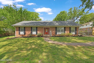 /international/us/107-maywood-drive-jackson-tn-110107382395/