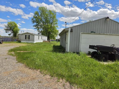 /international/us/2901-callahan-road-albion-mi-110107961454/