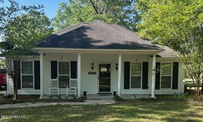 /international/us/107-claire-lane-lucedale-ms-110100093761/?lang=en