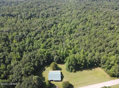/international/us/4875-dollar-road-buena-vista-tn-110104405818/