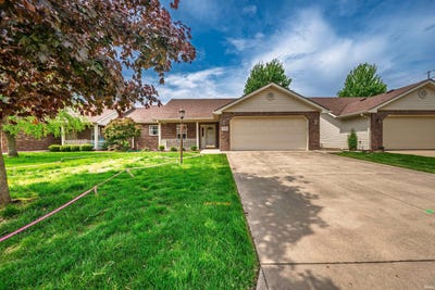 /international/us/1221-n-saybrook-lane-muncie-in-110104813143/