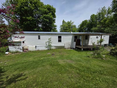 /international/us/2731-vt-rte-232-marshfield-vt-110108572001/