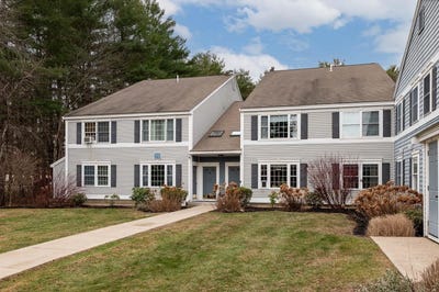 /international/us/113-springbrook-circle-portsmouth-nh-110100252453/