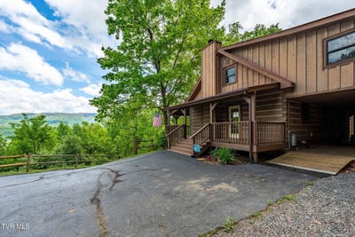 /international/us/563-longview-private-drive-mountain-city-tn-110096278251/
