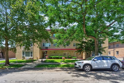 /international/us/415-s-maple-avenue-oak-park-il-110108887506/