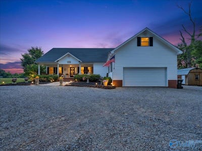/international/us/1121-old-larkinsville-road-scottsboro-al-110109243286/
