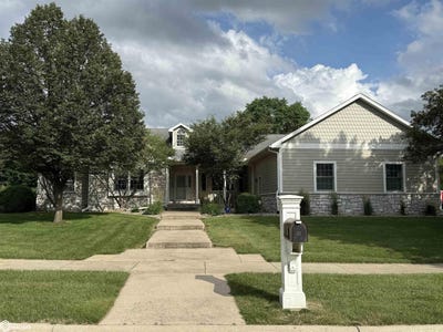 /international/us/125-pebble-creek-drive-mason-city-ia-110100726137/