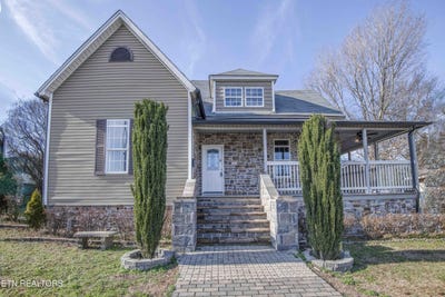/international/us/509-w-broadway-st-lenoir-city-tn-110101320619/?lang=en