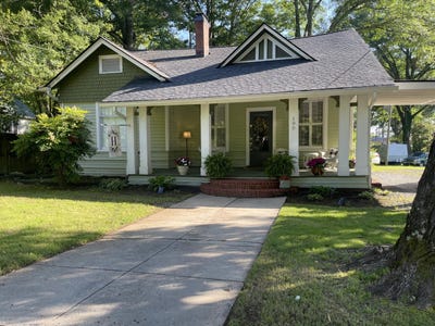 /international/us/190-e-washington-street-summerville-ga-110100327199/