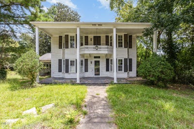/international/us/421-grisby-avenue-avenue-holly-springs-nc-110101289071/?lang=zh-tw